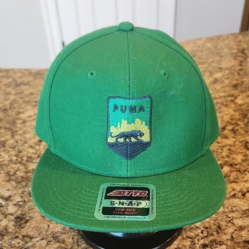 Puma Green Snapback Hat Flat‎ Brim Structured great for St. Patty's